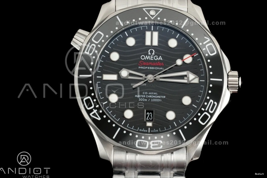 1:1 Edition Black Seamaster Bezel Clone Super Ceramic Asian Dial V4 Best 8800 Diver SS Black On VSF Bracelet 300M 0106